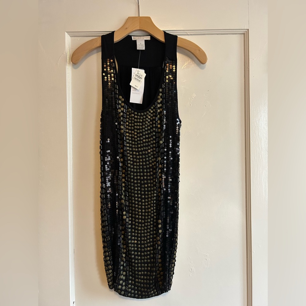 NWT Design History beaded top